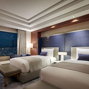 Deluxe Suite Twin Room